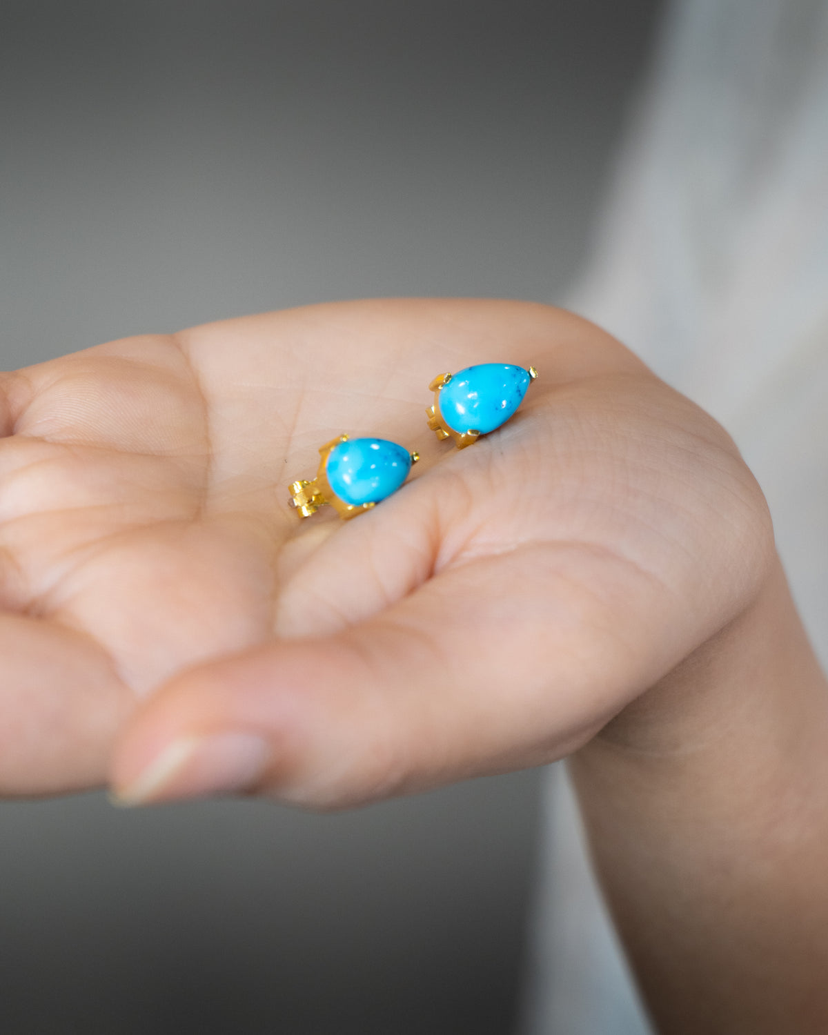 Neer Earcuffs