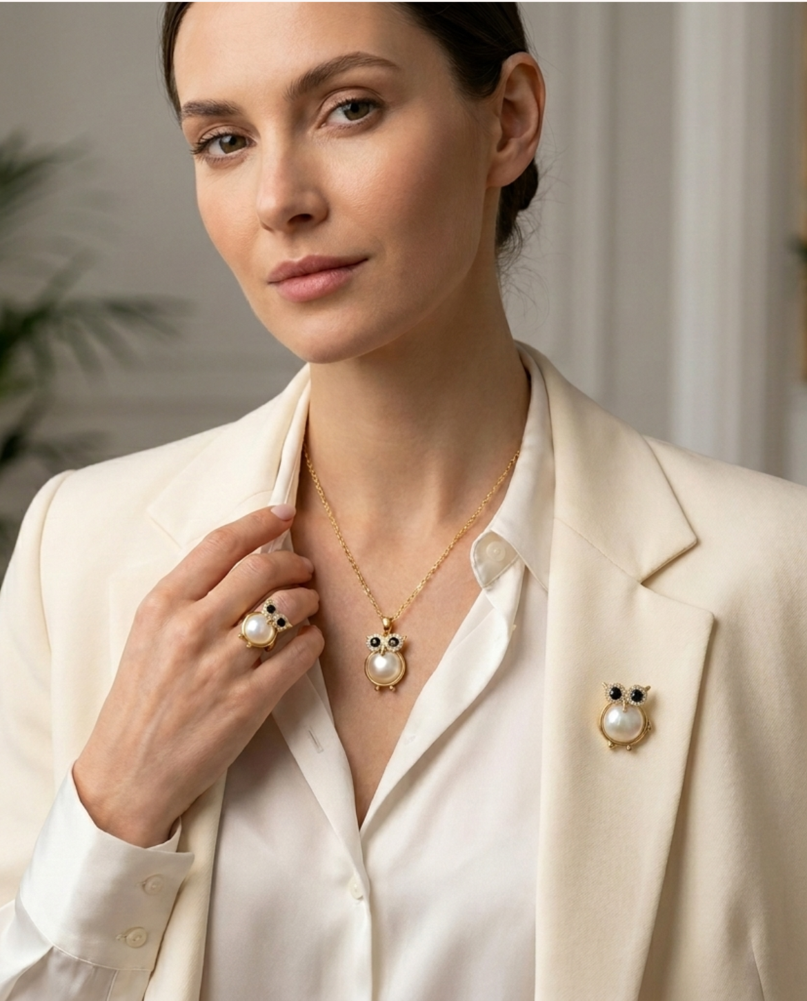 Hedwig Pendant + Hedwig Brooch + Hedwig Ring