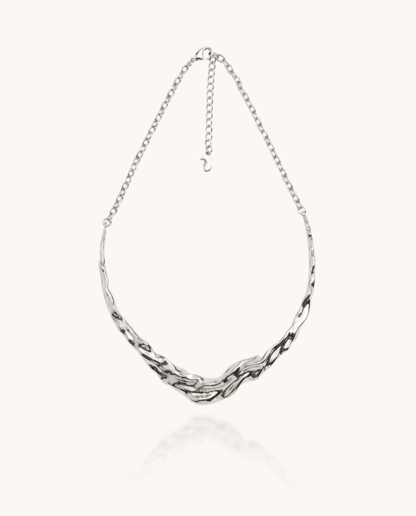 Crescent Choker