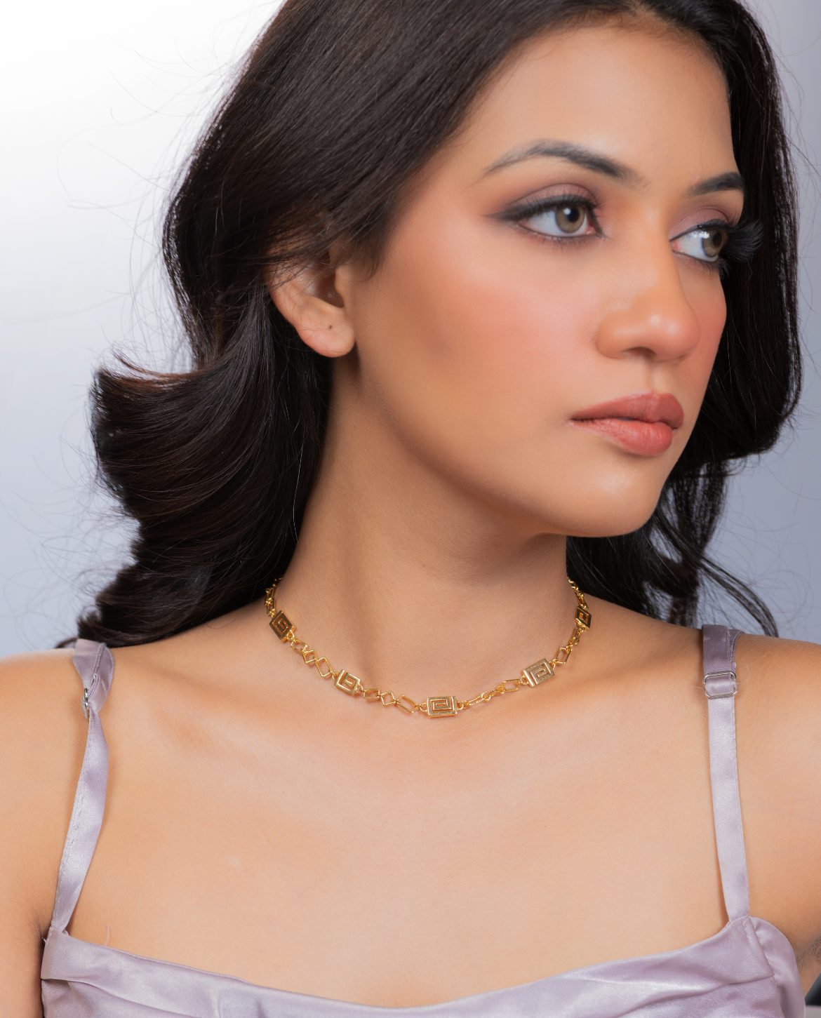 Astra Choker