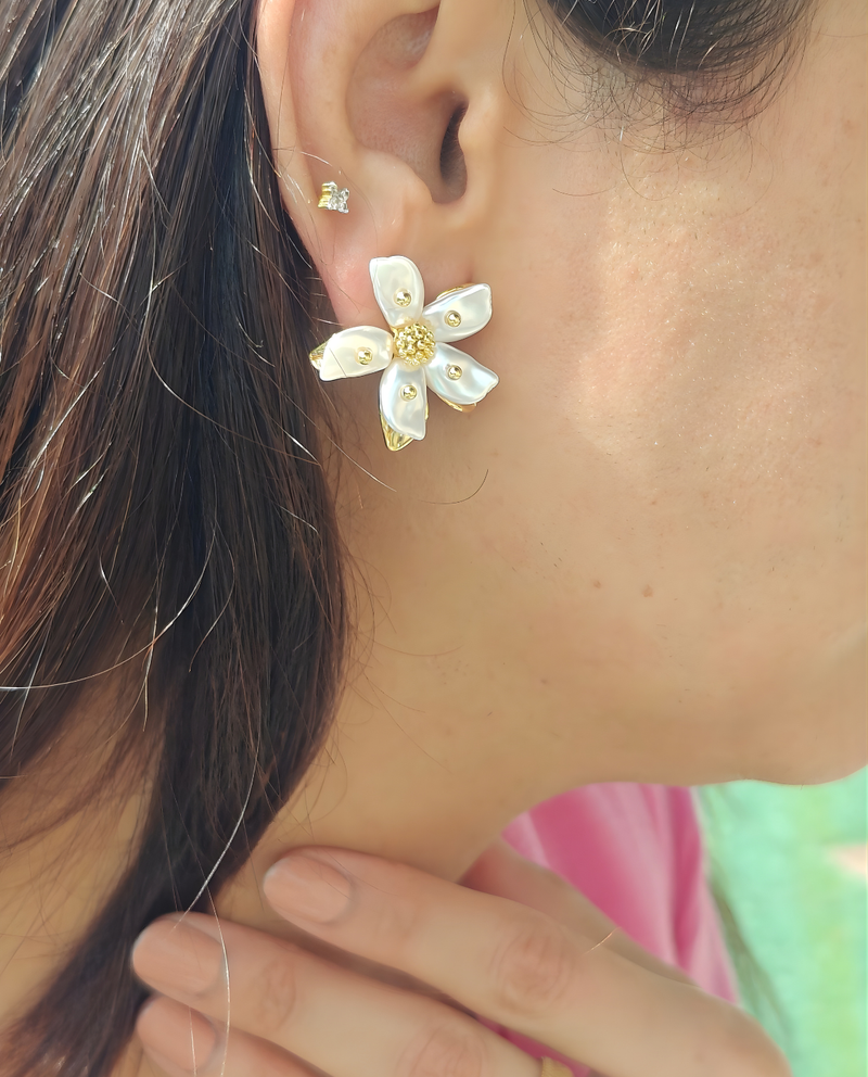 Magnolia Earring