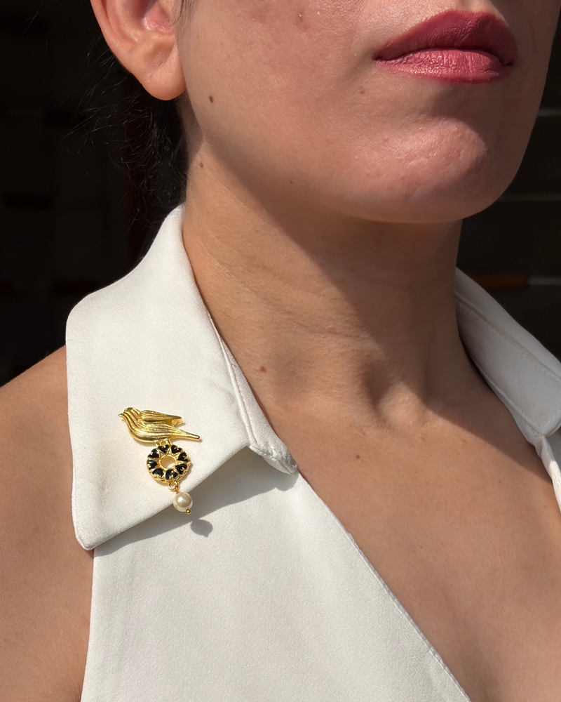 Dilruba Bird Brooch