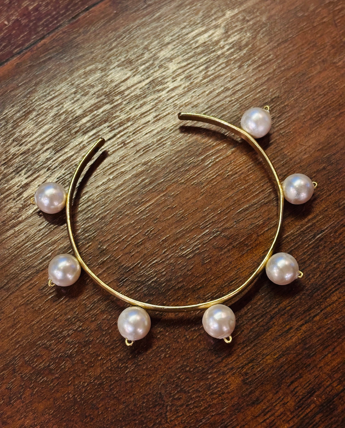 Pearl bracelet