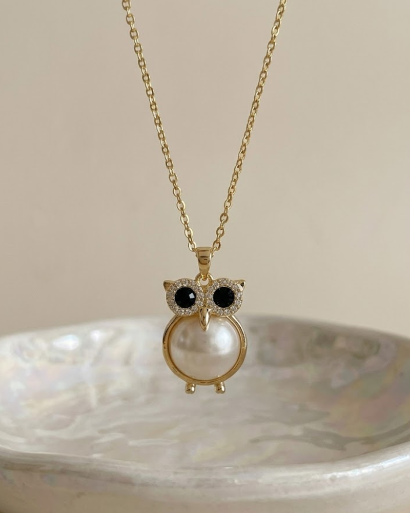 Hedwig Pendant