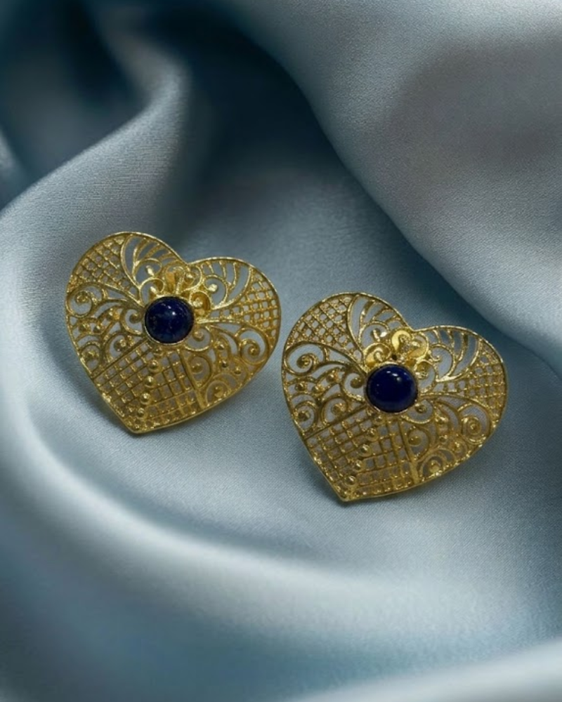 Lapis Heart Stud