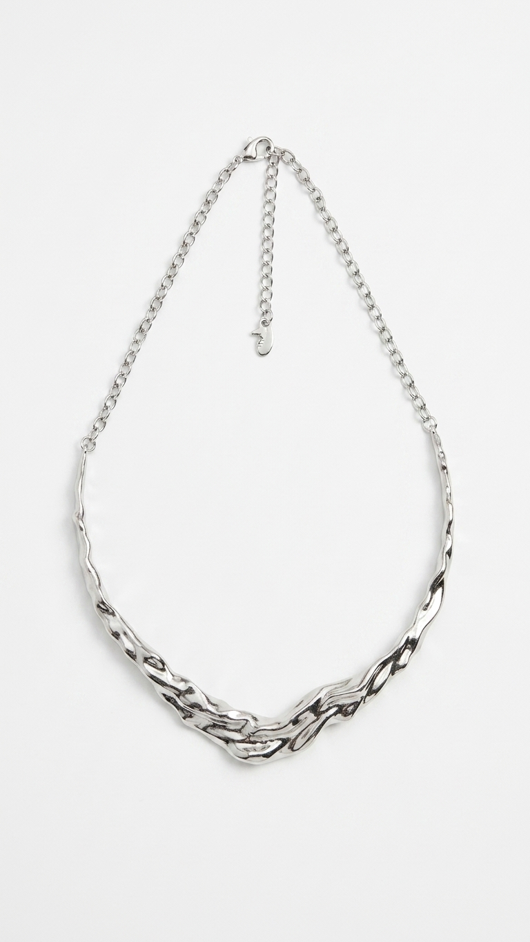 Crescent Choker