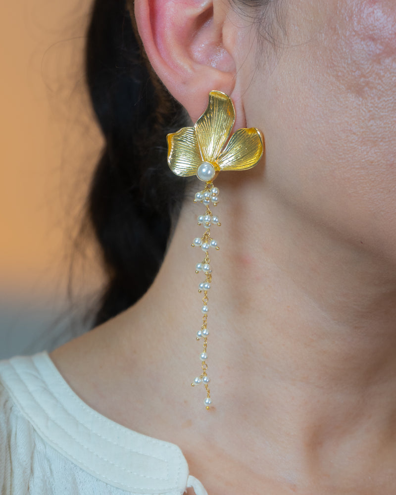Leafy Pearl Earring