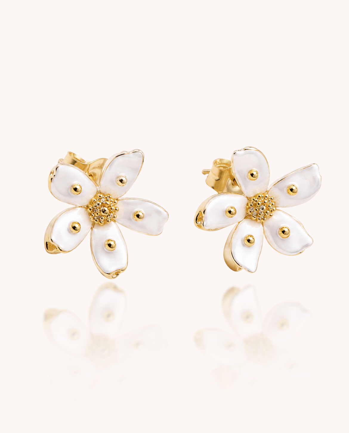 Magnolia Earring